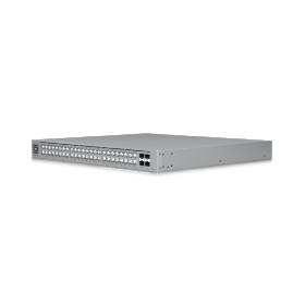 Switch UniFi 32 ports giga 16 ports 2,5G PoE+ 720W 4 SFP+